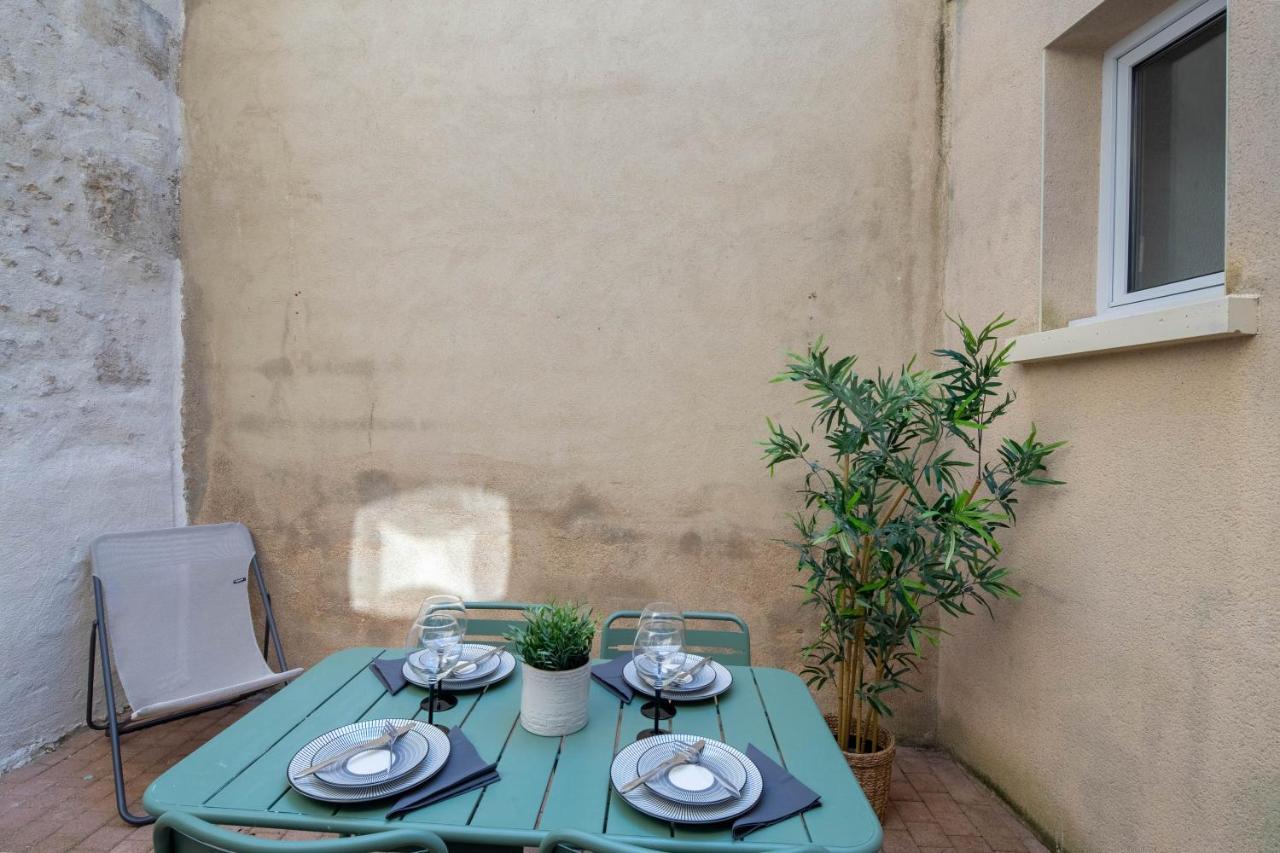 פואטייה Maison De Ville En Plein Centre Avec Terrasse מראה חיצוני תמונה